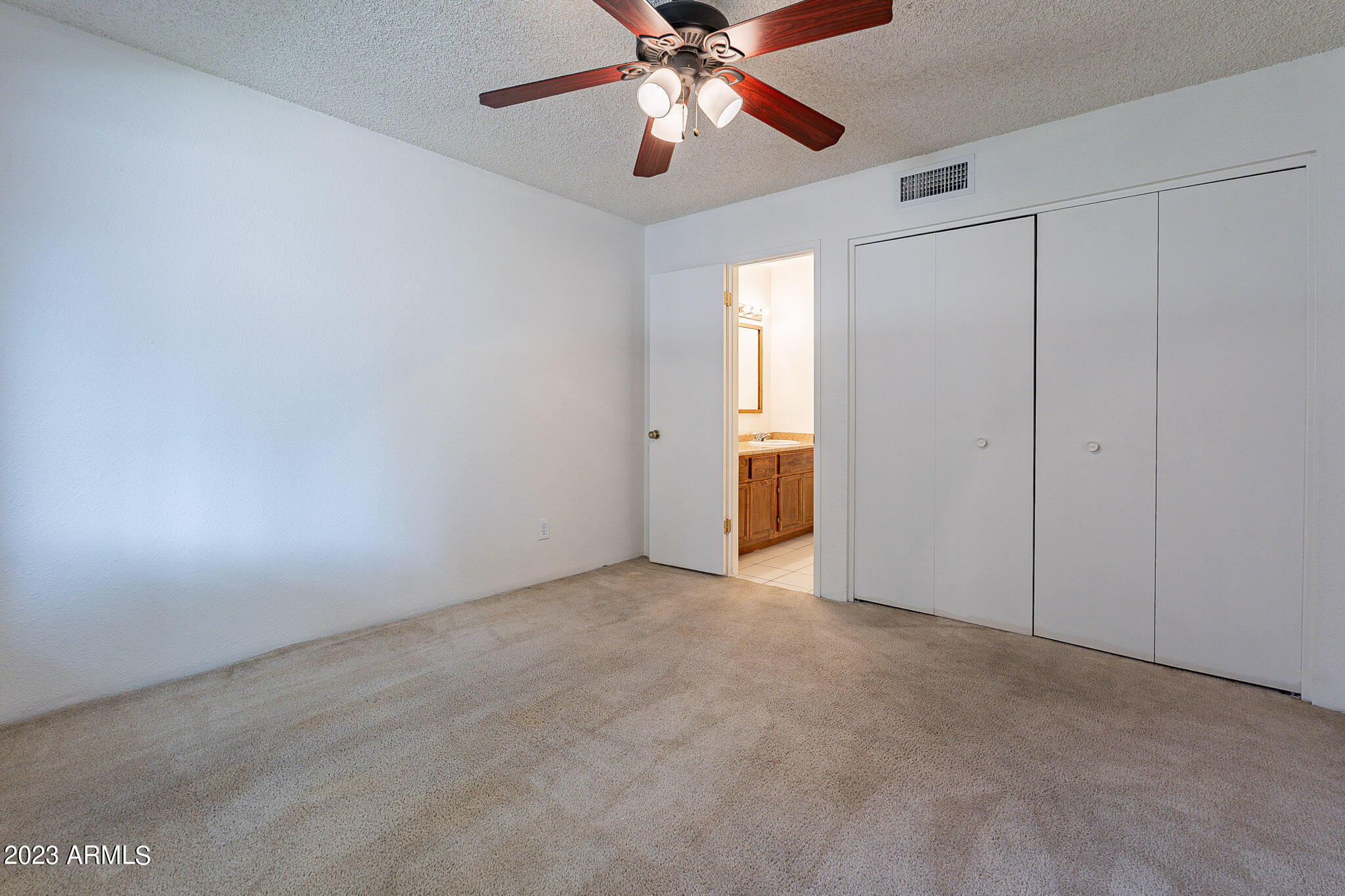 4444 E PARADISE VILLAGE Parkway N Unit: 101