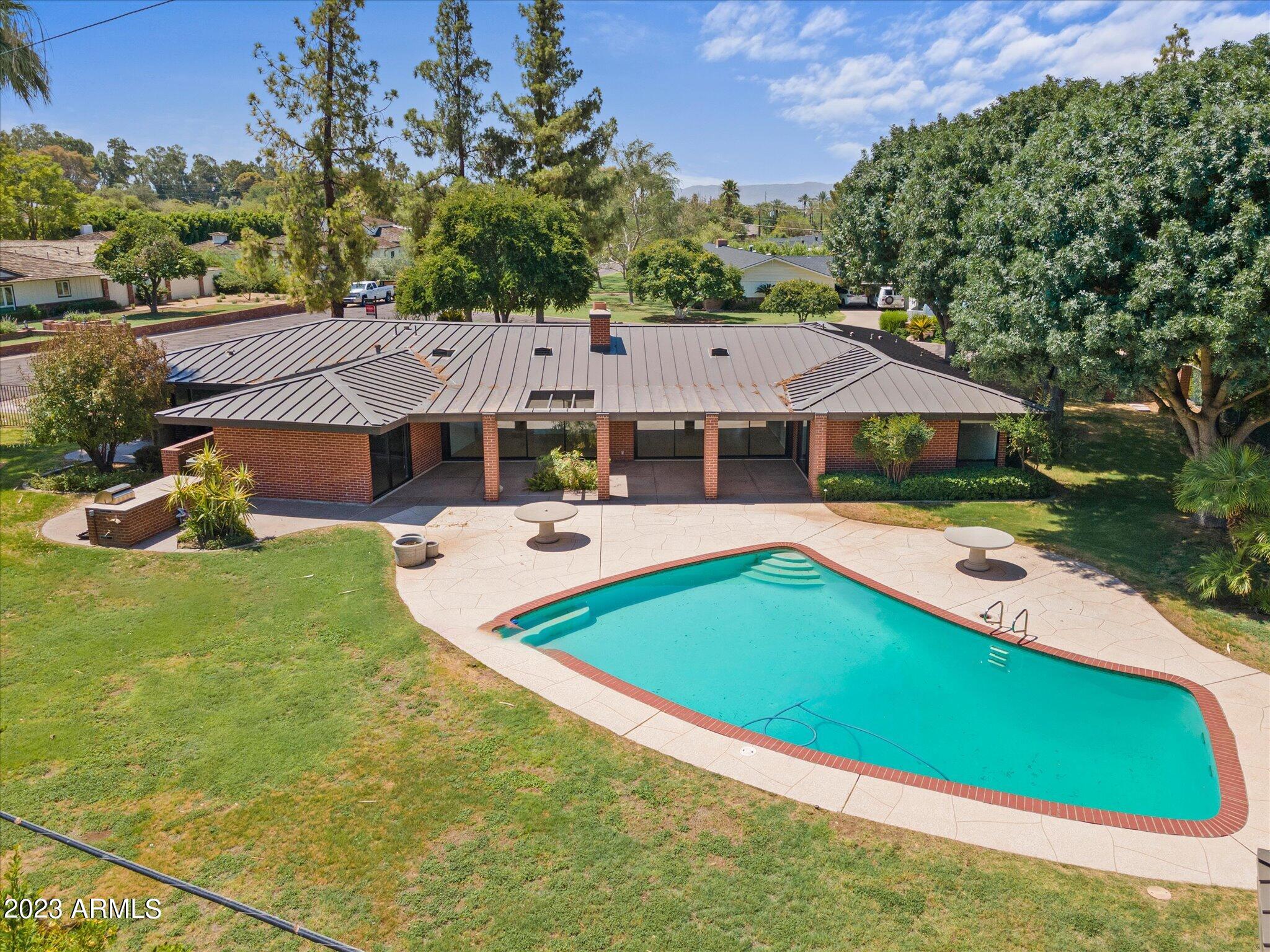 4828 E CALLE DEL MEDIO --