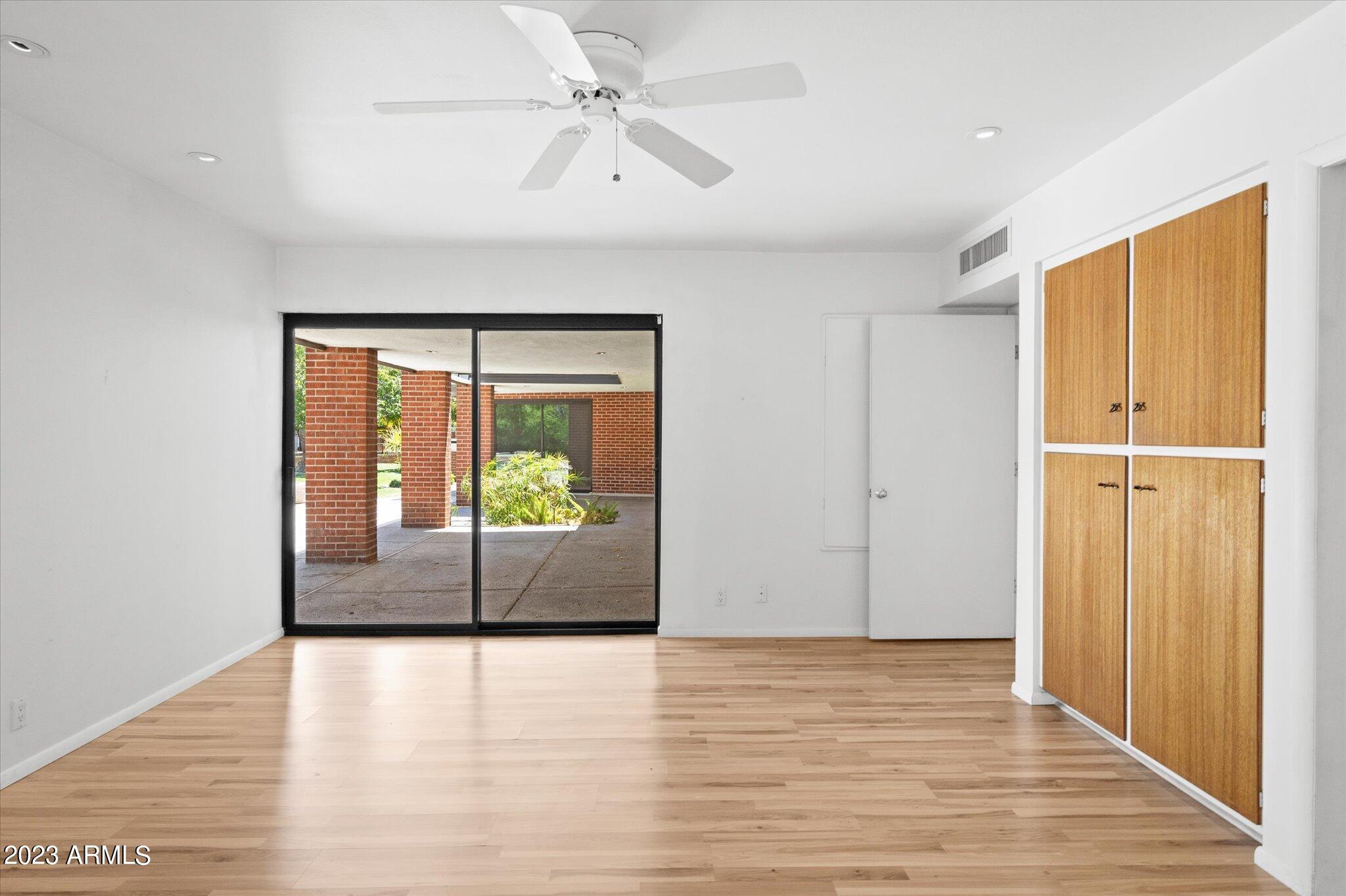 4828 E CALLE DEL MEDIO --