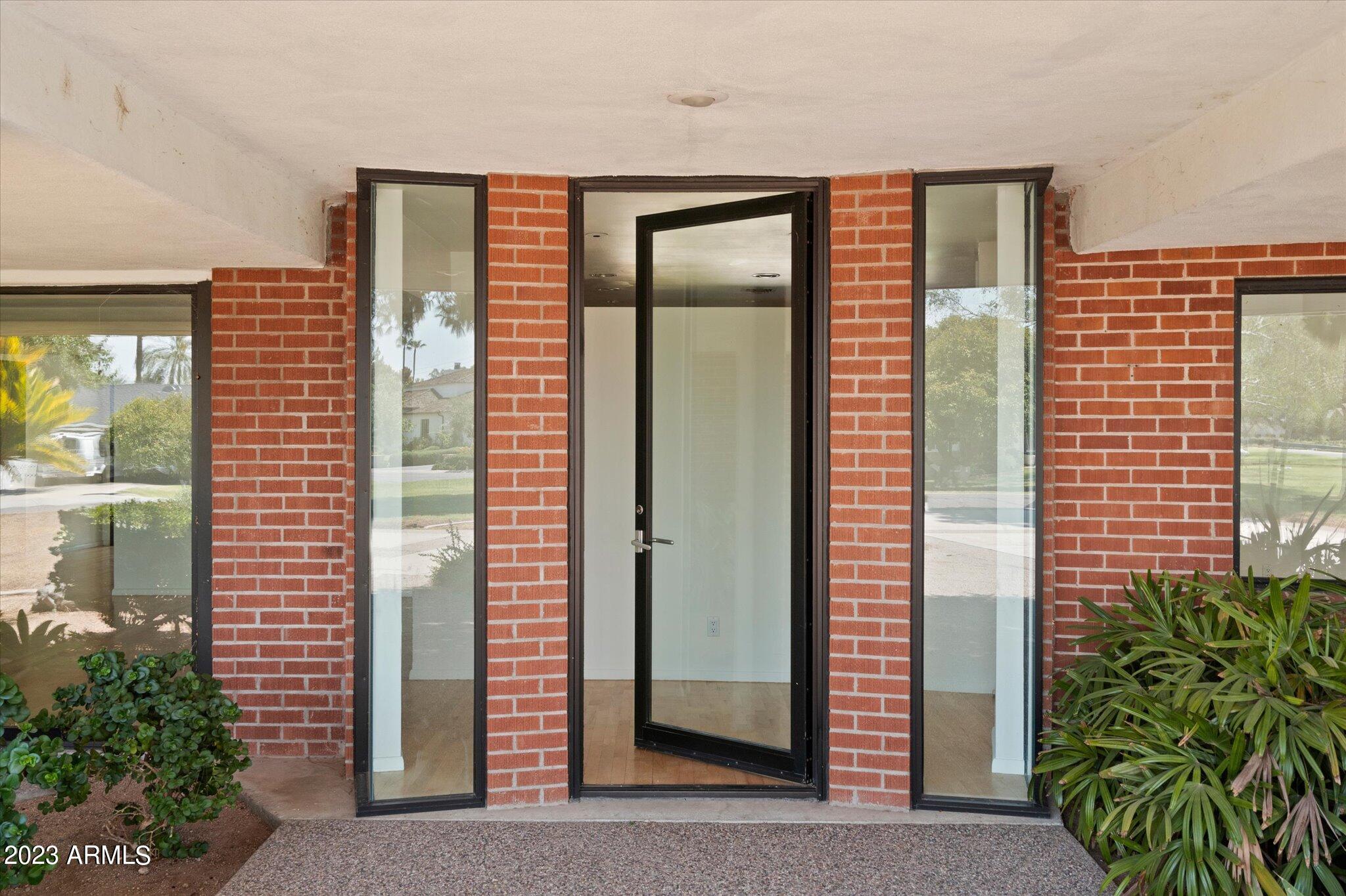 4828 E CALLE DEL MEDIO --