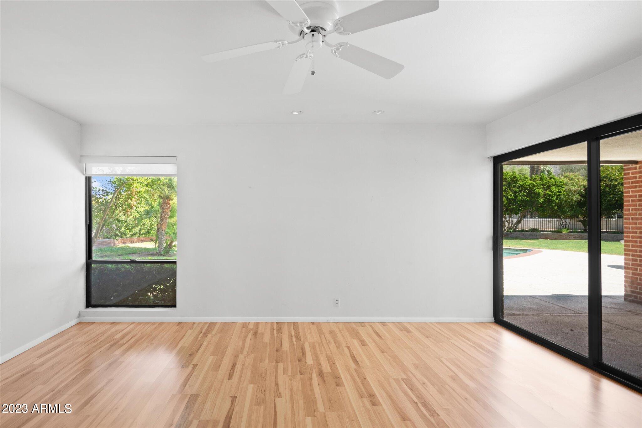 4828 E CALLE DEL MEDIO --