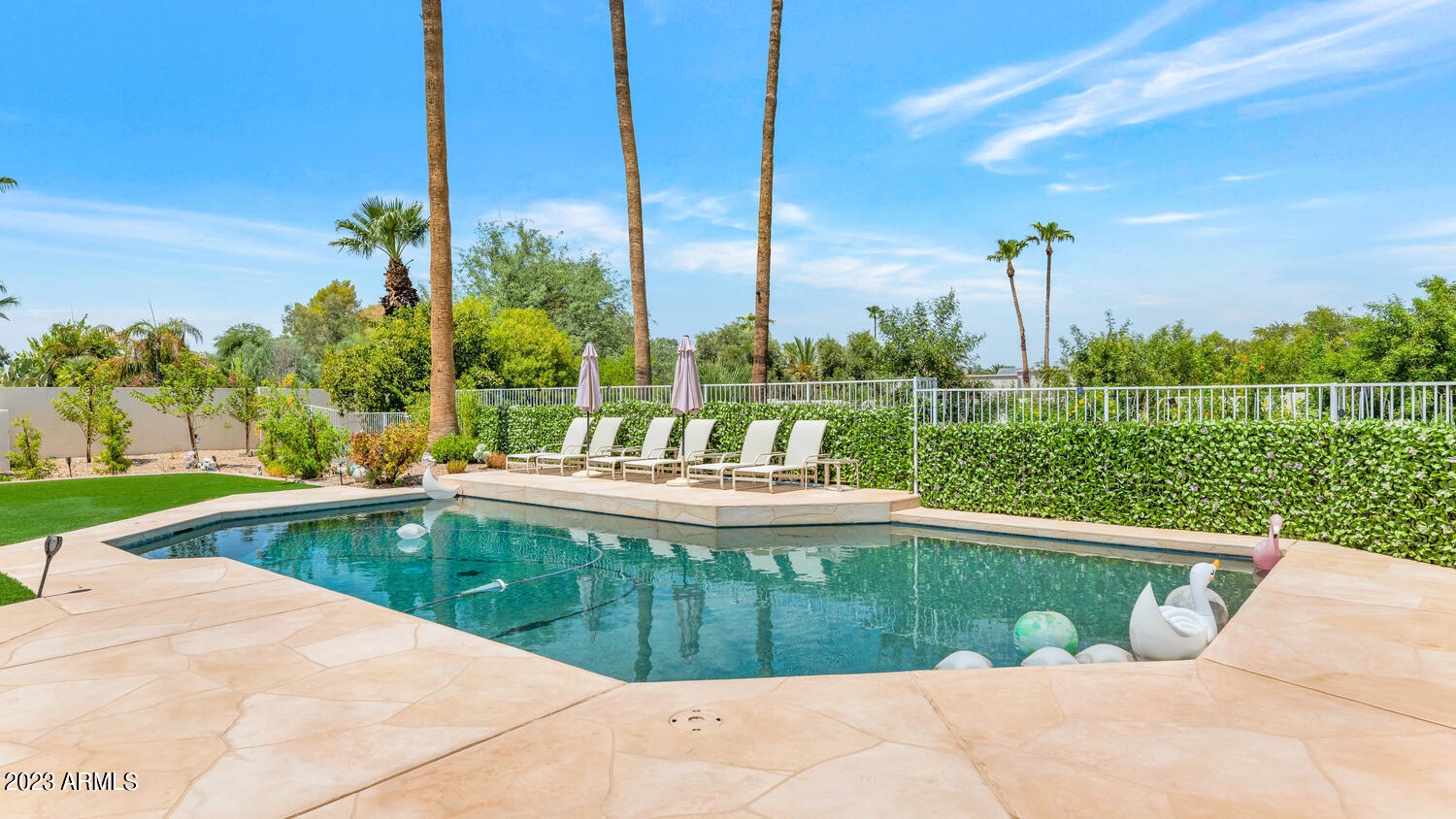 6636 E CARON Drive