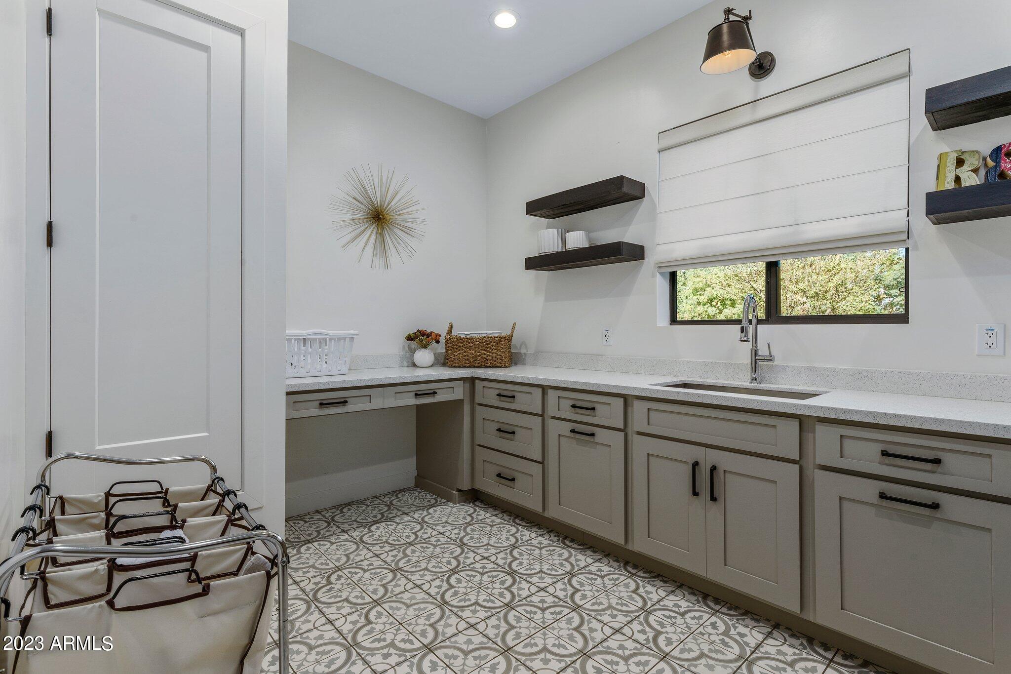 7260 E CAMINO SANTO --