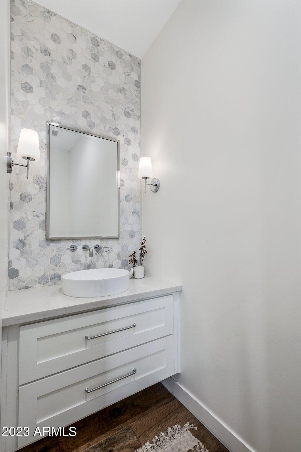 7260 E CAMINO SANTO --