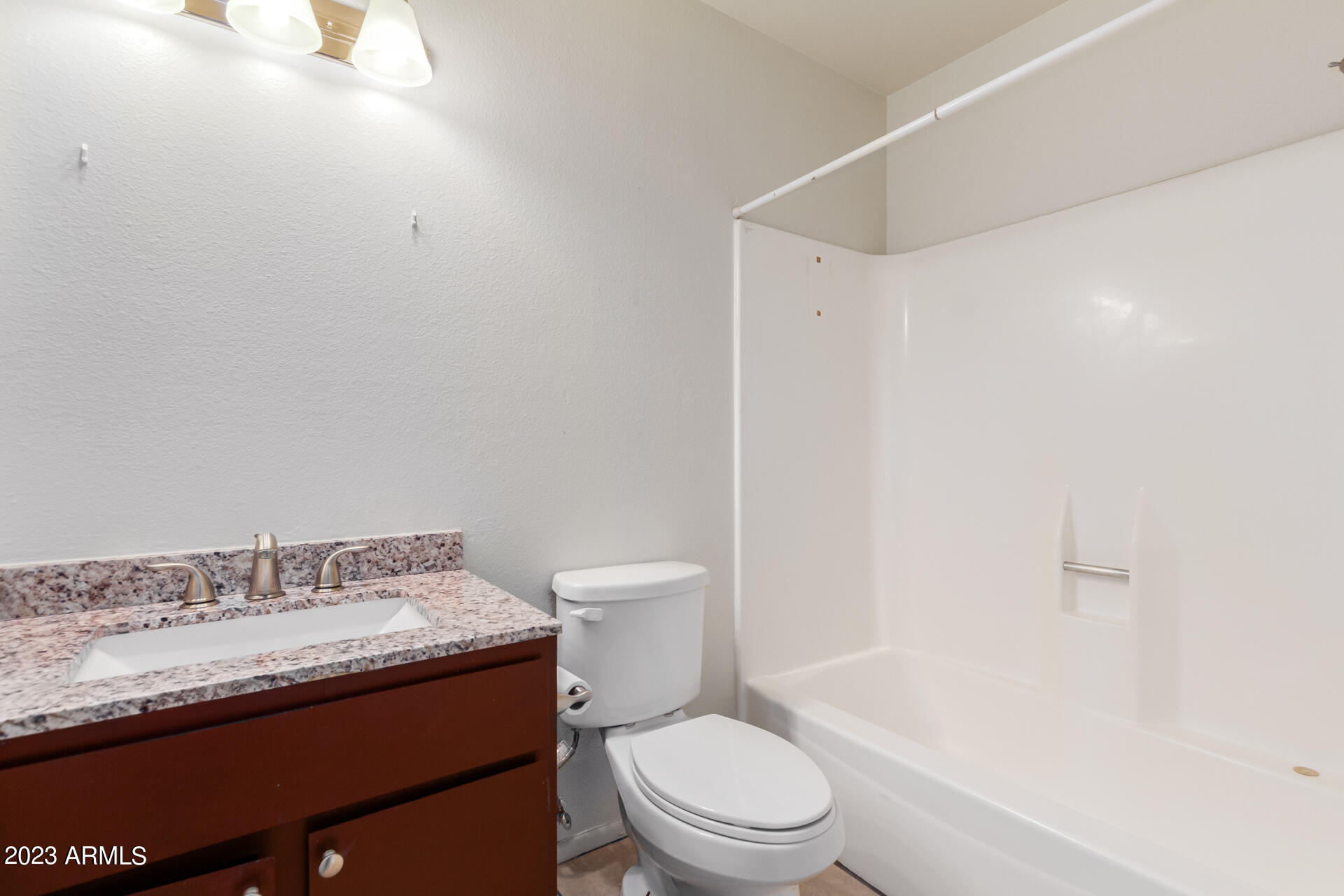 2630 E DON CARLOS Avenue