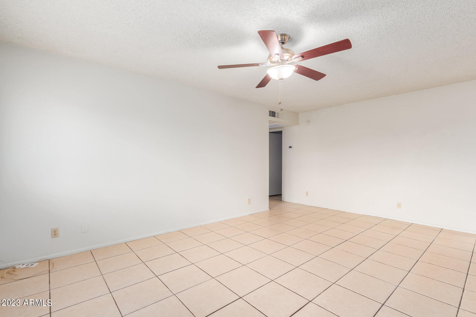 2630 E DON CARLOS Avenue