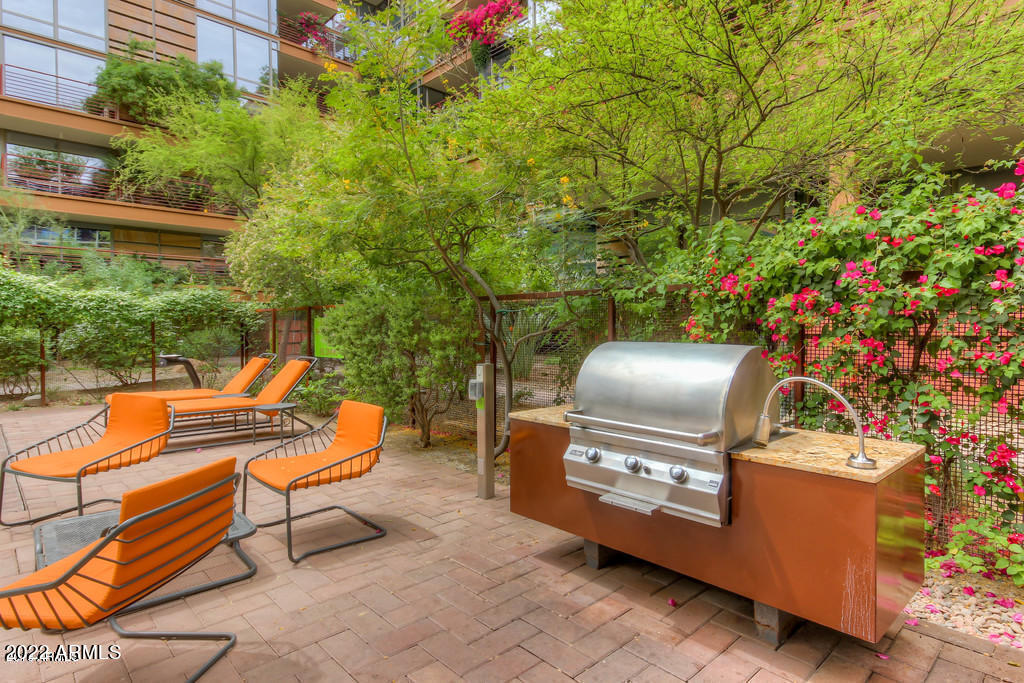 7117 E RANCHO VISTA Drive Unit: 6008