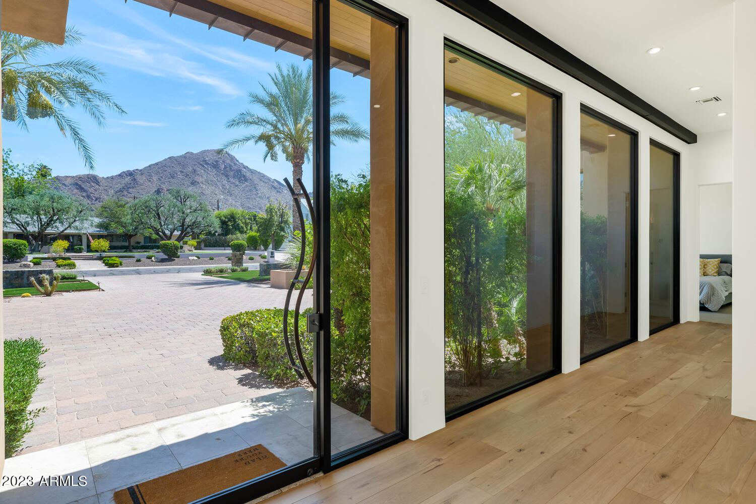 4635 E EXETER Boulevard