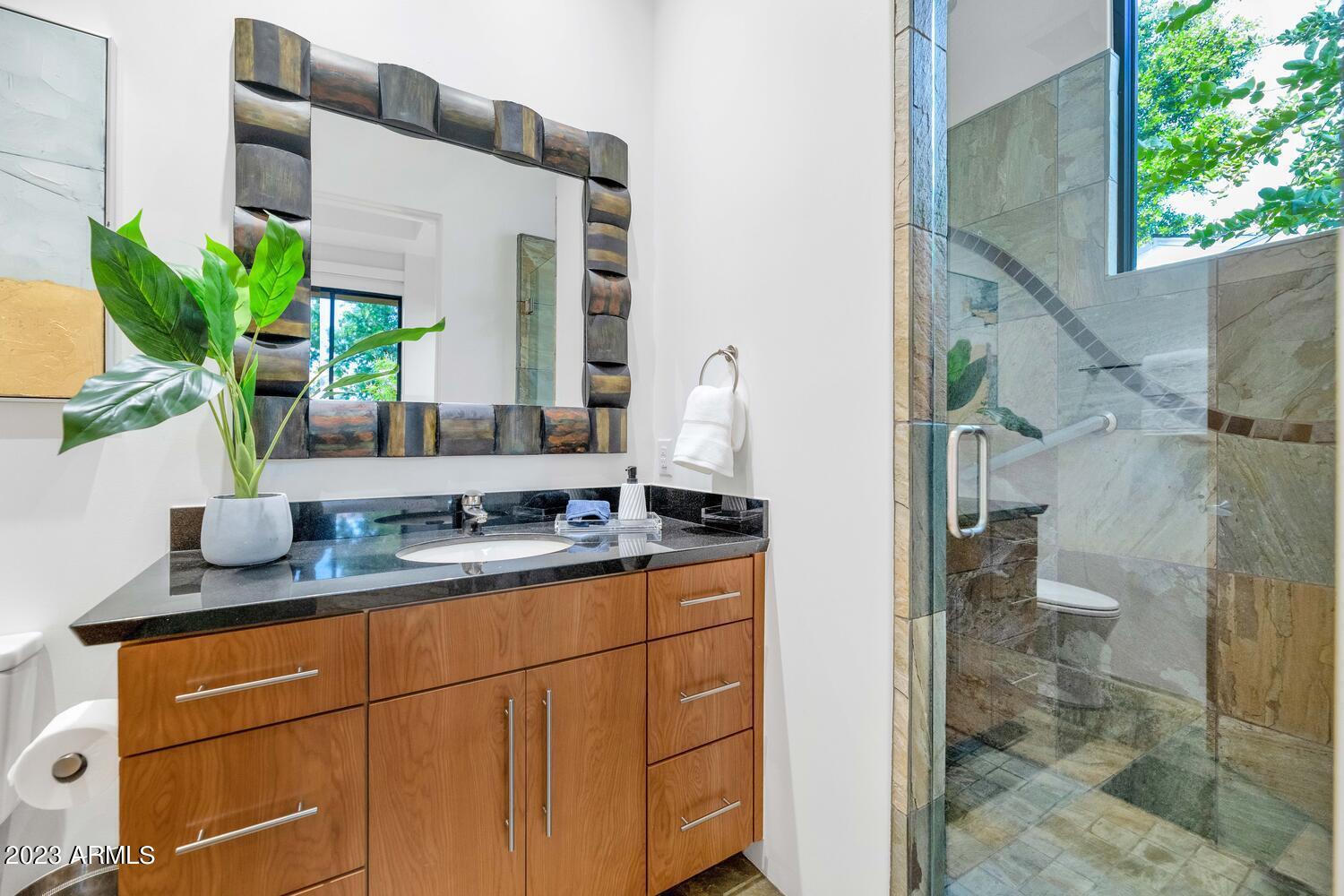 4635 E EXETER Boulevard