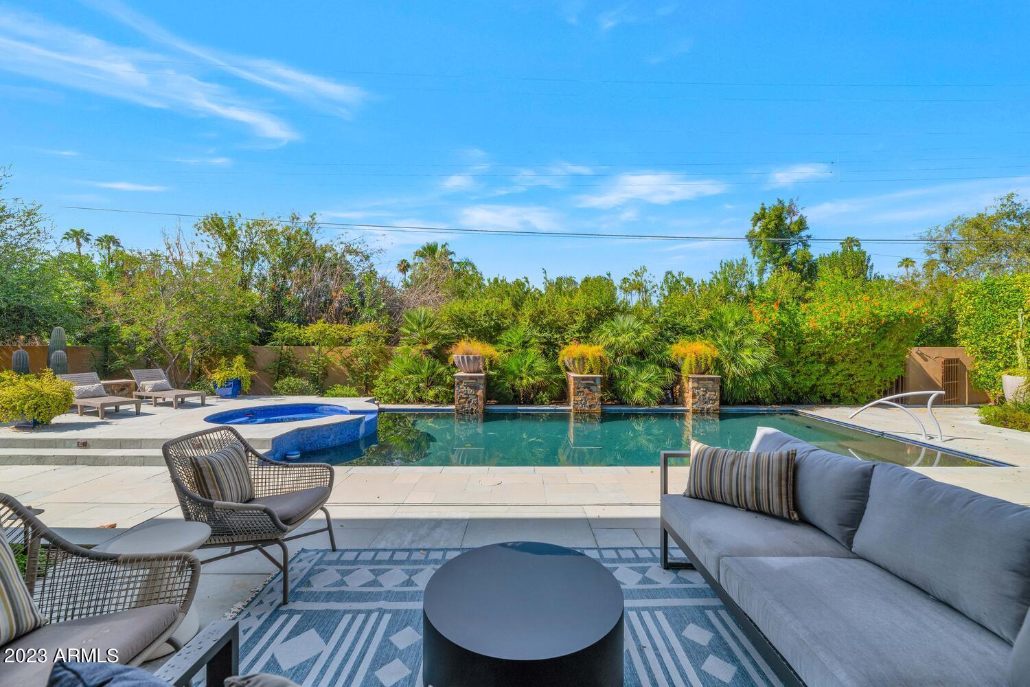 4635 E EXETER Boulevard