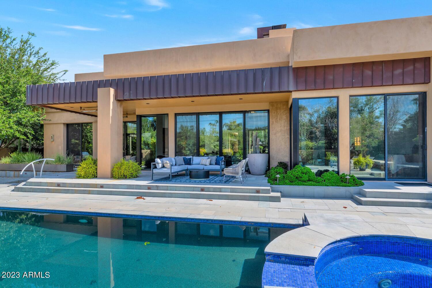 4635 E EXETER Boulevard