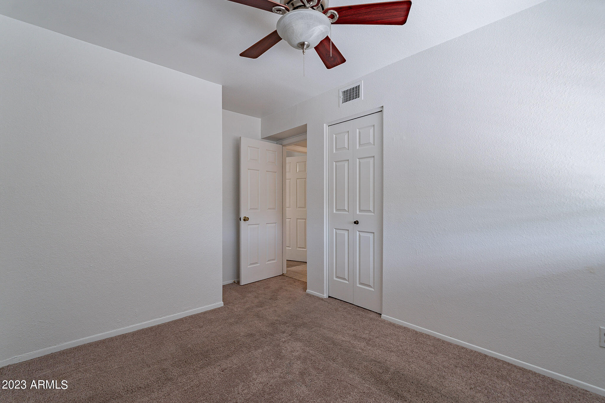 1456 W LA JOLLA Drive