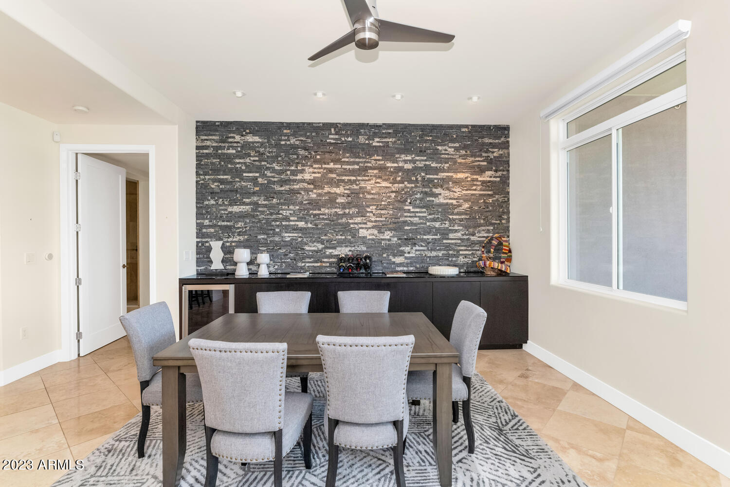 3801 N GOLDWATER Boulevard Unit: 403