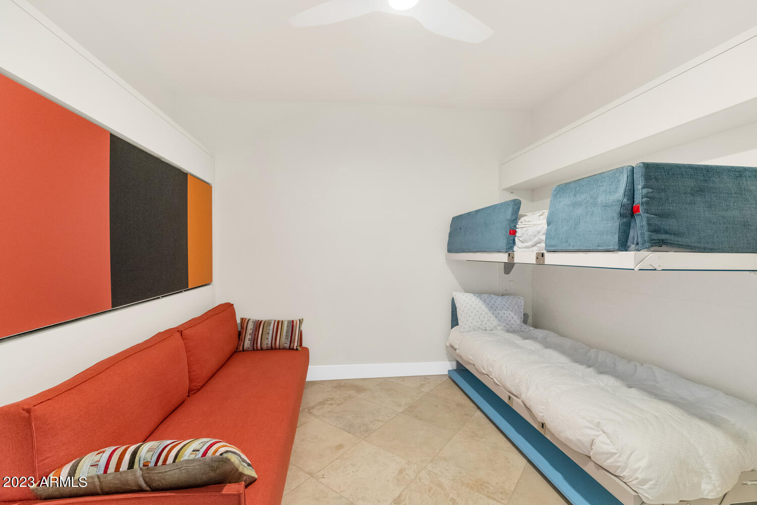 3801 N GOLDWATER Boulevard Unit: 403