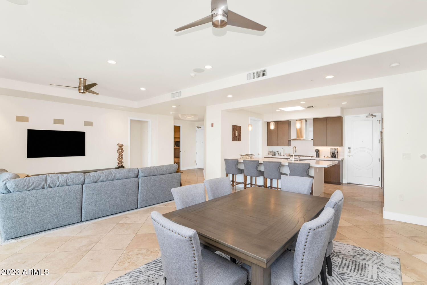 3801 N GOLDWATER Boulevard Unit: 403