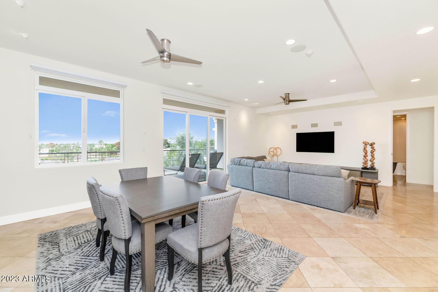 3801 N GOLDWATER Boulevard Unit: 403