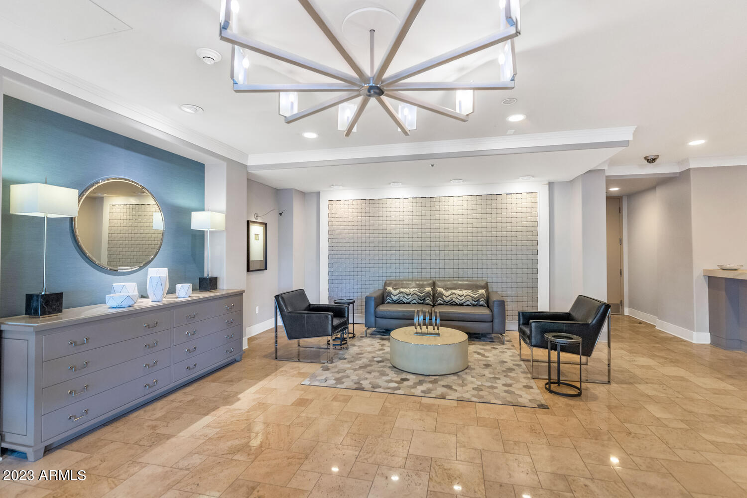 3801 N GOLDWATER Boulevard Unit: 403