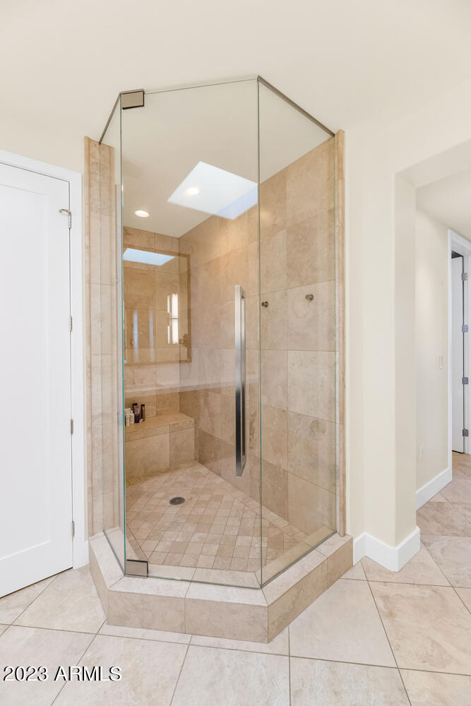 3801 N GOLDWATER Boulevard Unit: 403