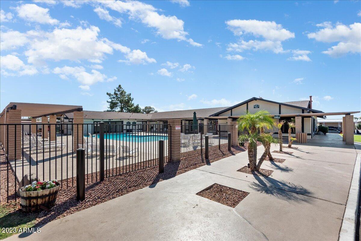 5747 W Missouri Avenue # 157