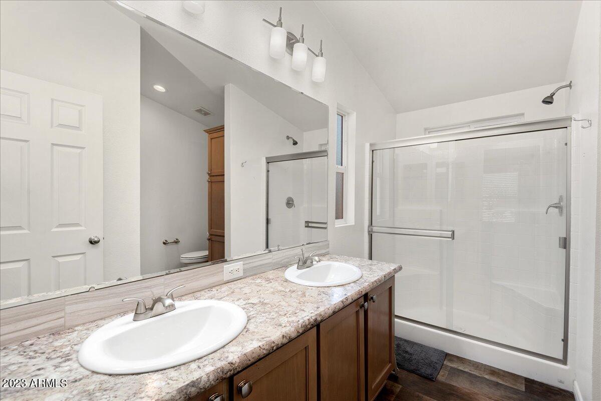 5747 W Missouri Avenue # 157