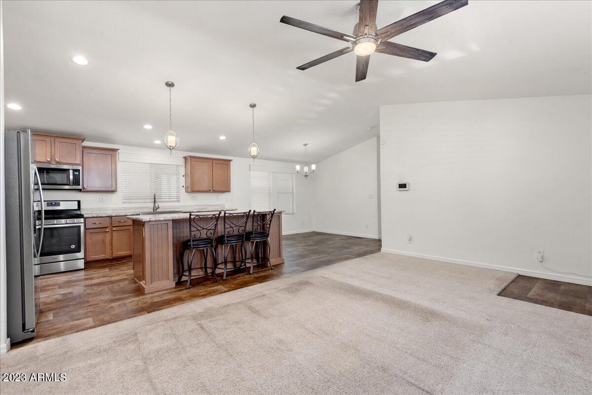 5747 W Missouri Avenue # 157