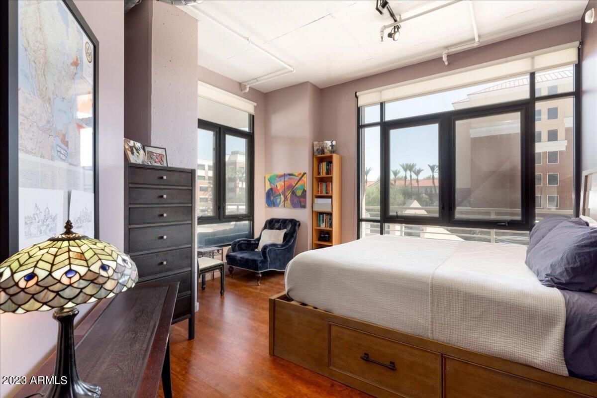 7301 E 3RD Avenue Unit: 205