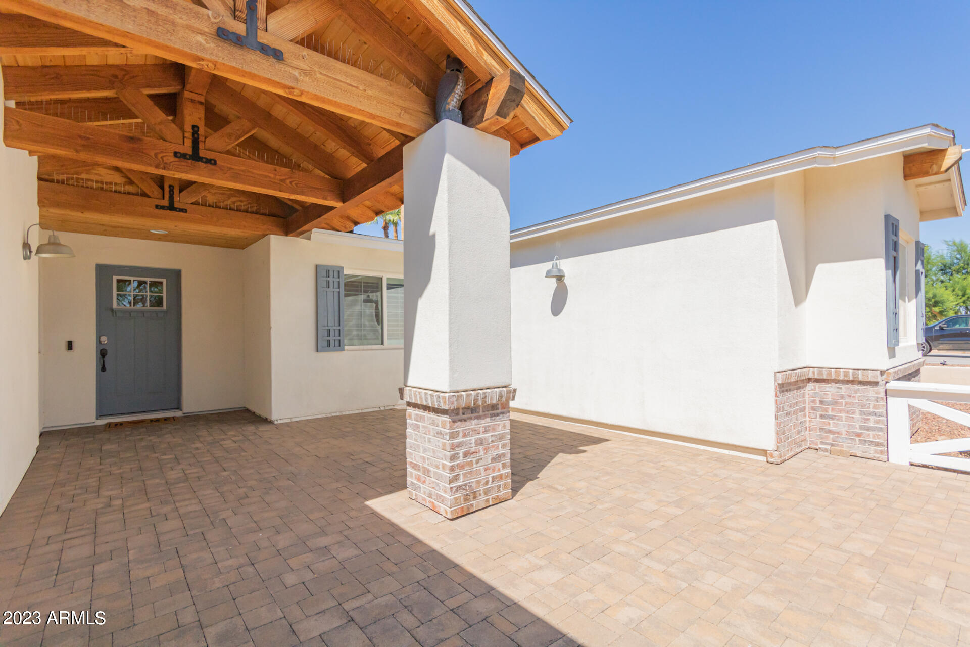 6332 N 85TH Street