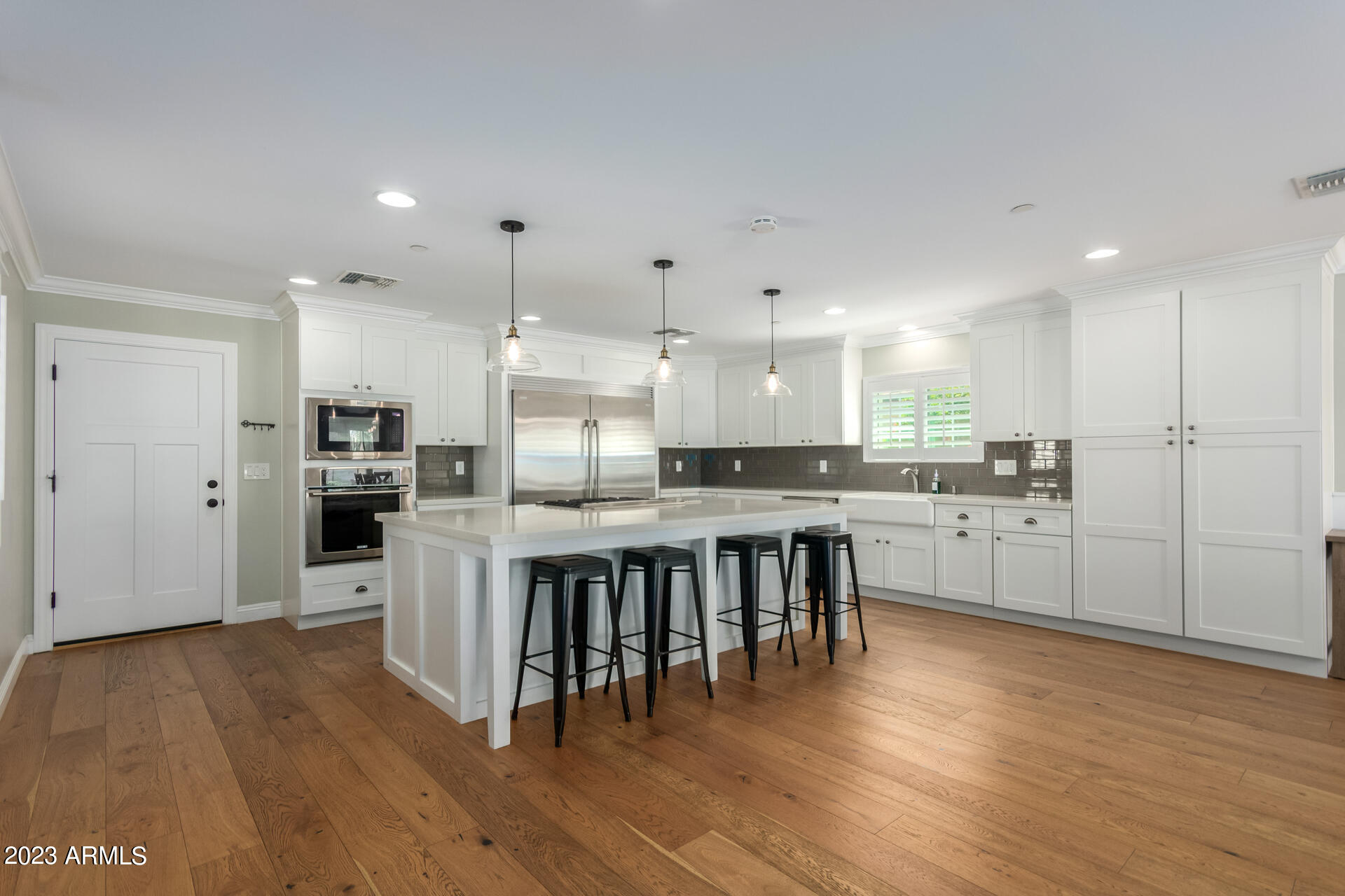 6332 N 85TH Street