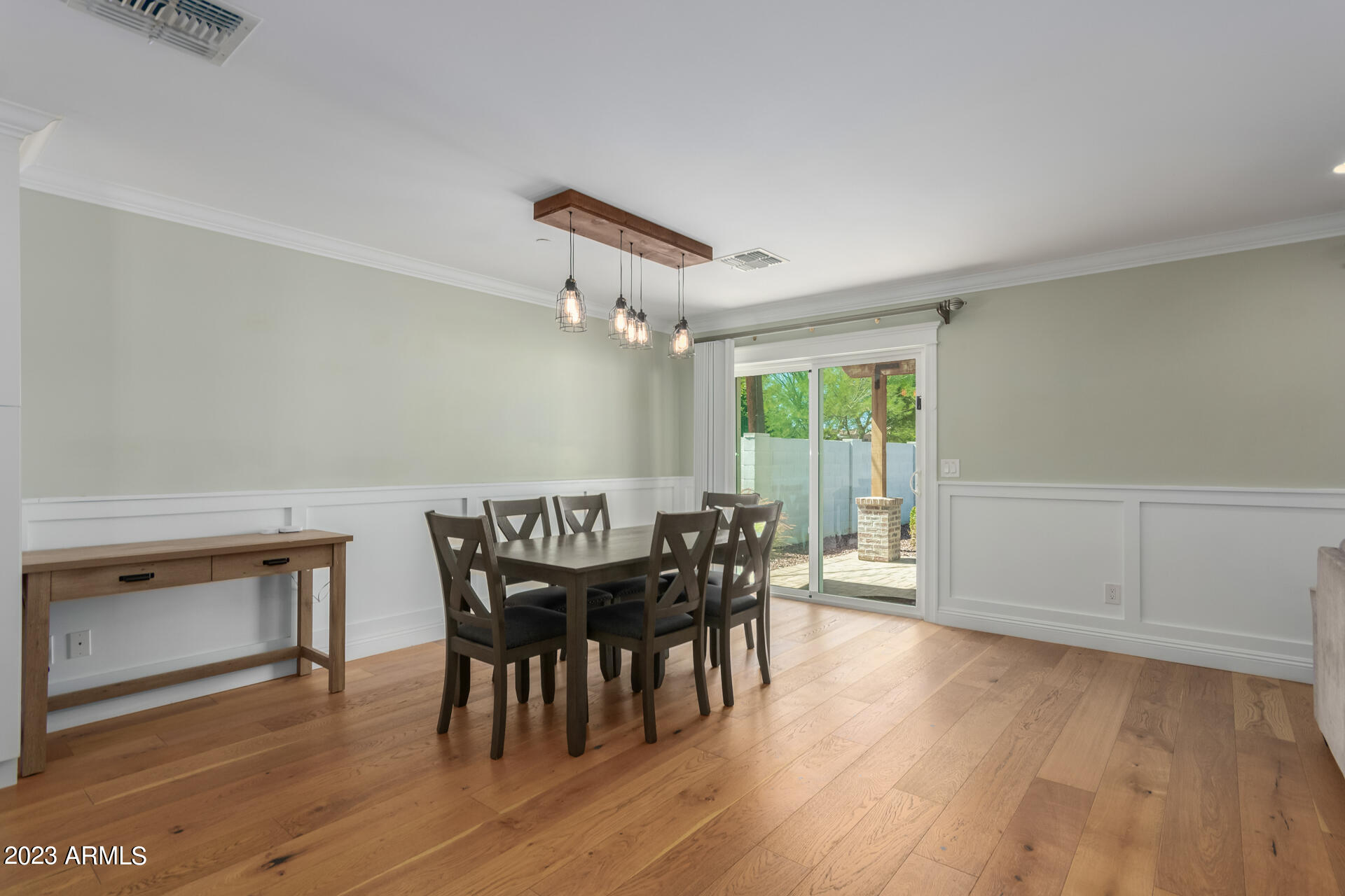 6332 N 85TH Street