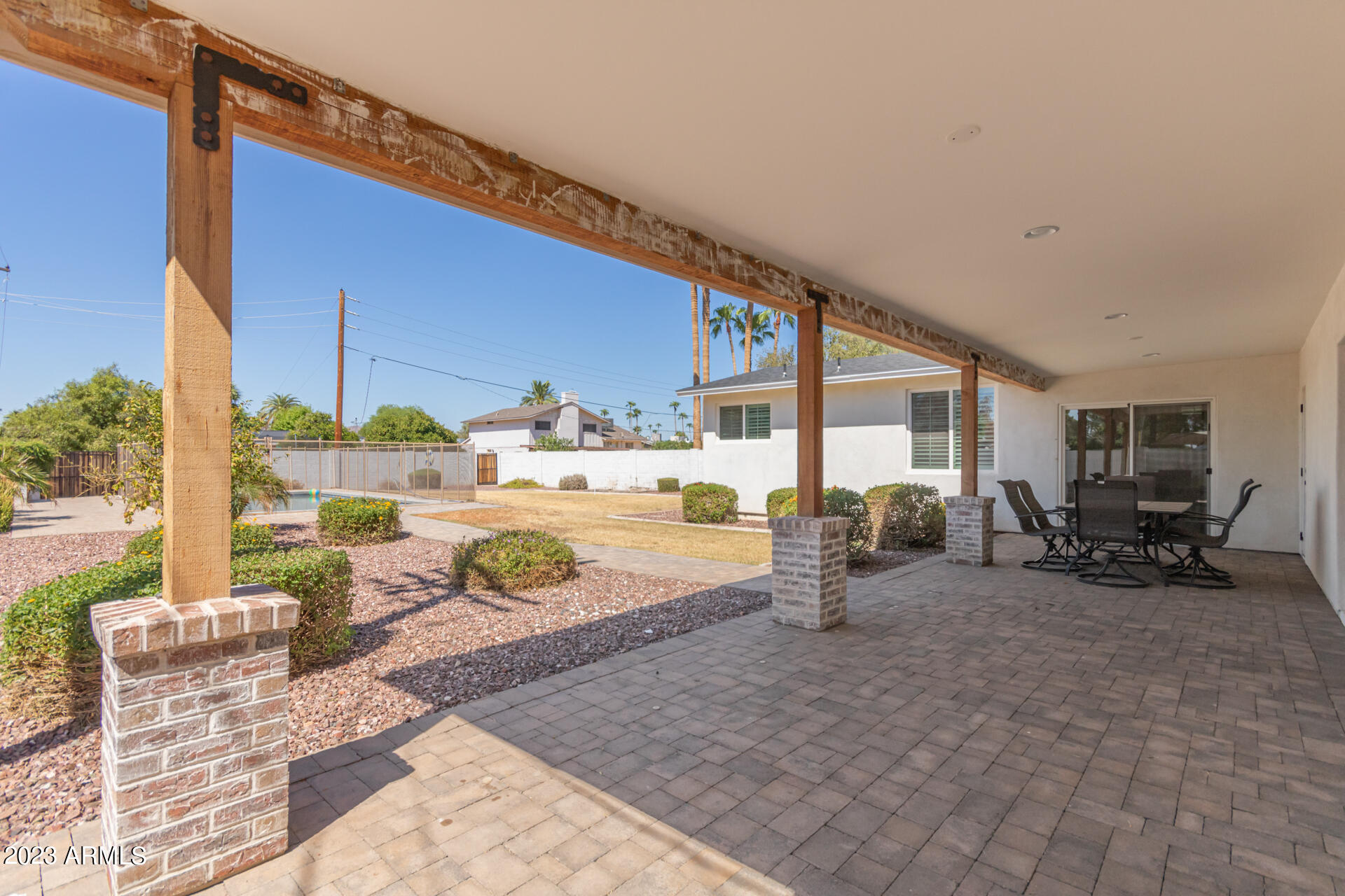 6332 N 85TH Street