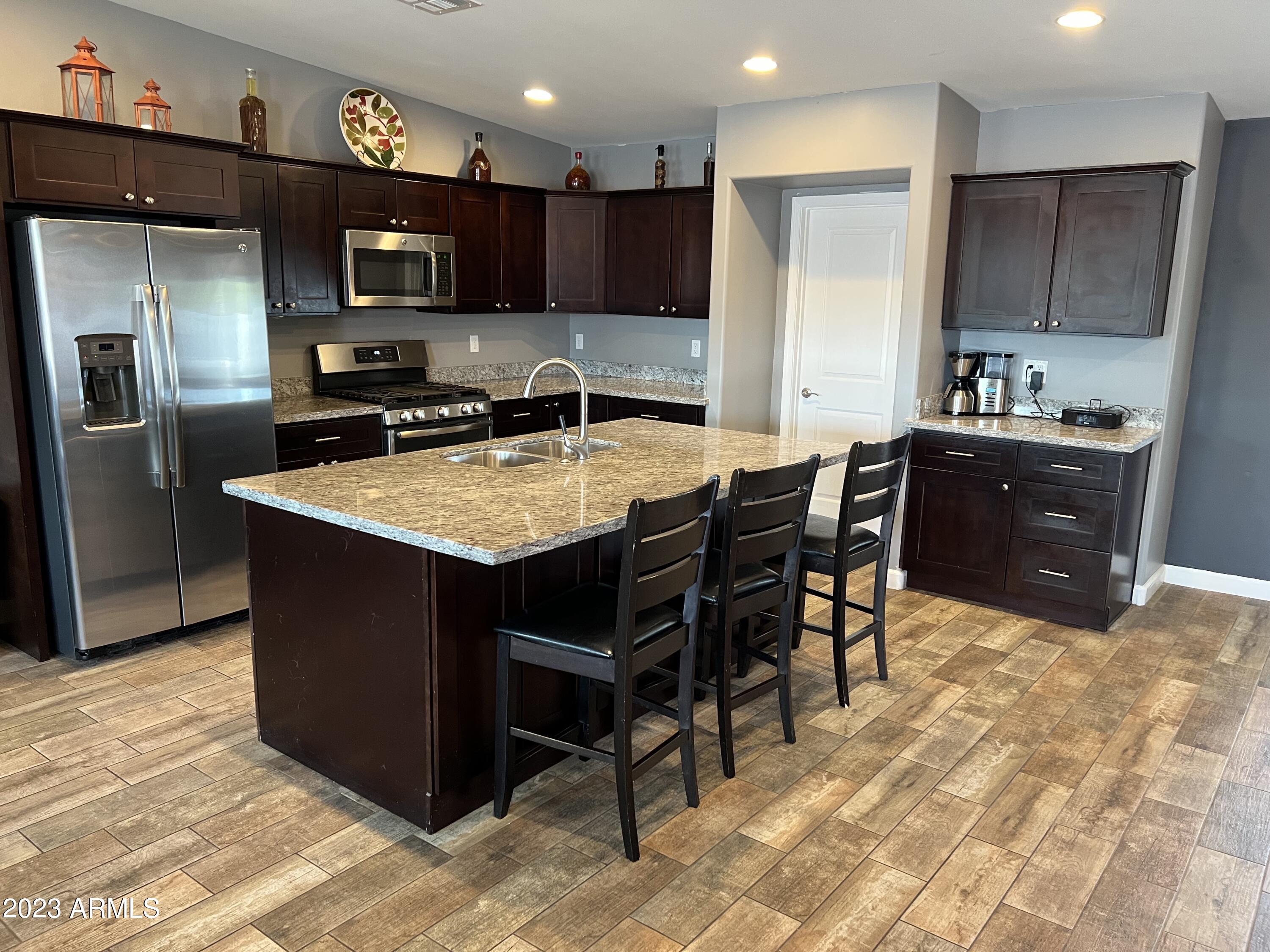 3420 N 81ST Street