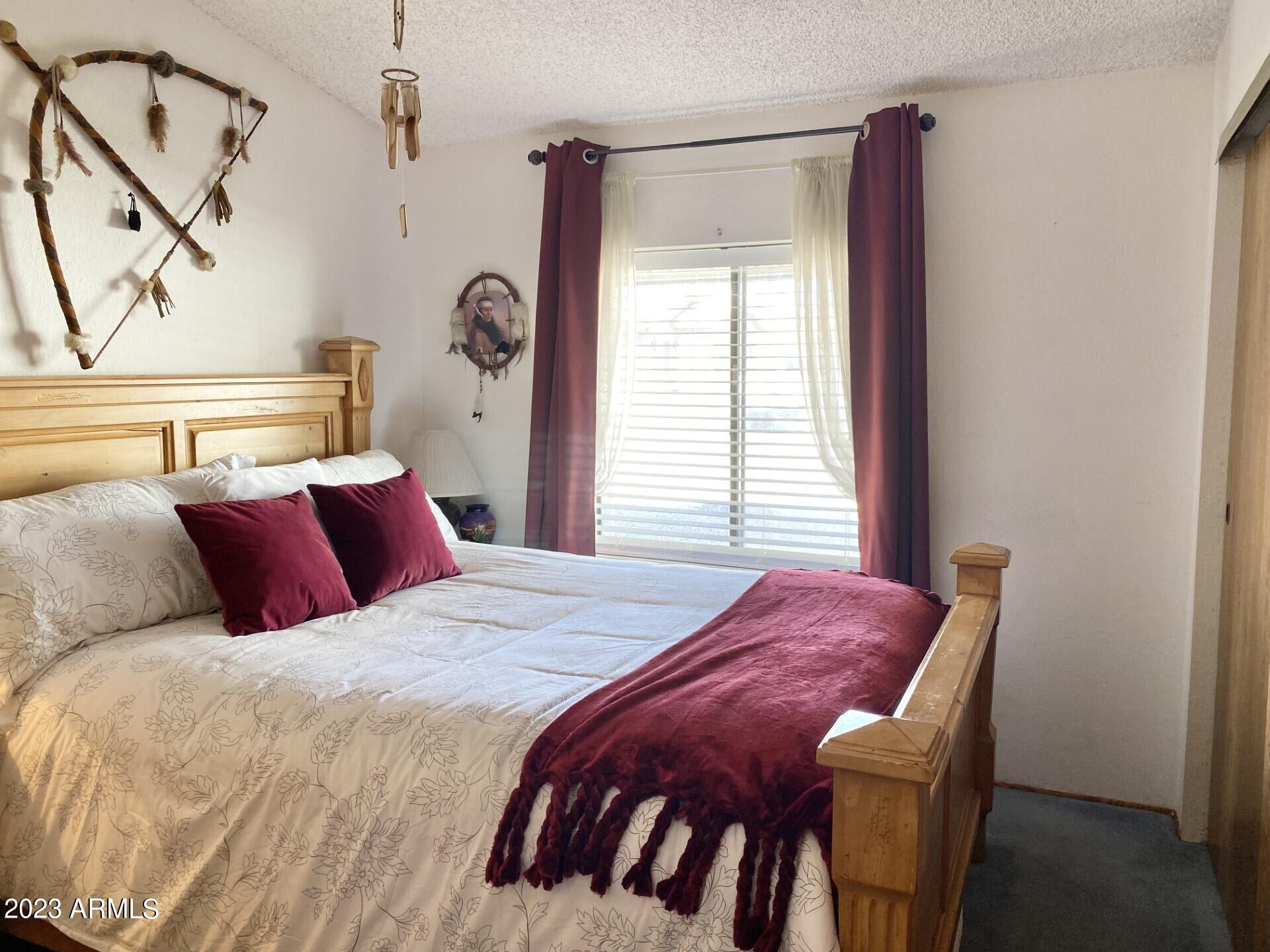 5831 E Leonora Street