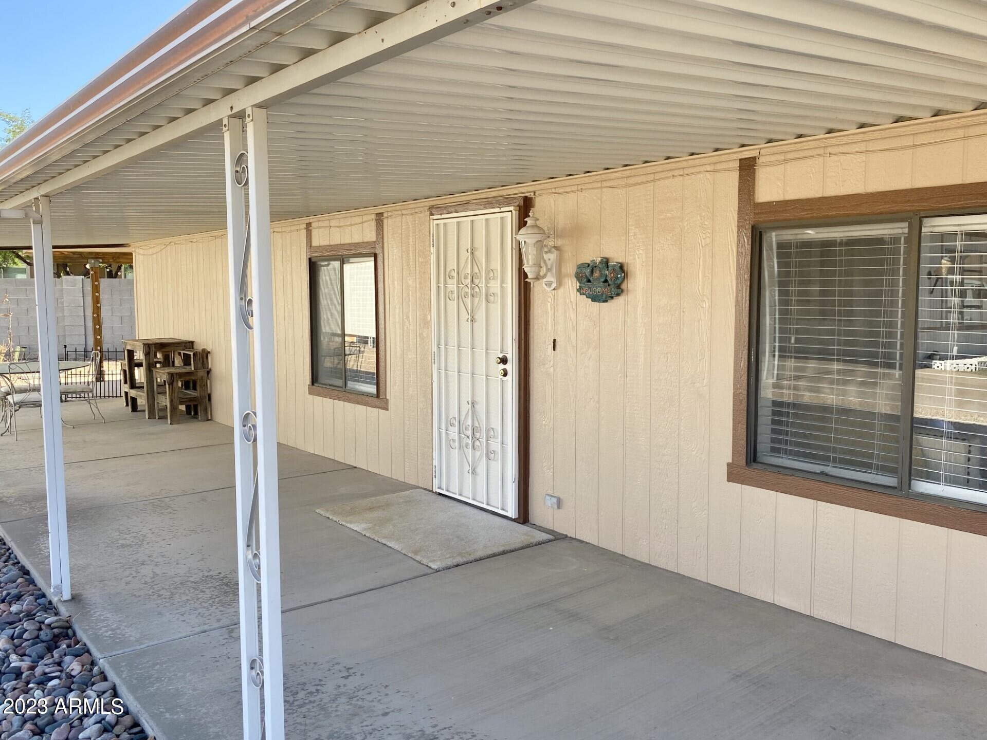 5831 E Leonora Street