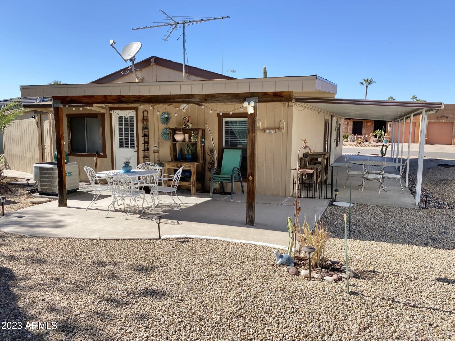 5831 E Leonora Street