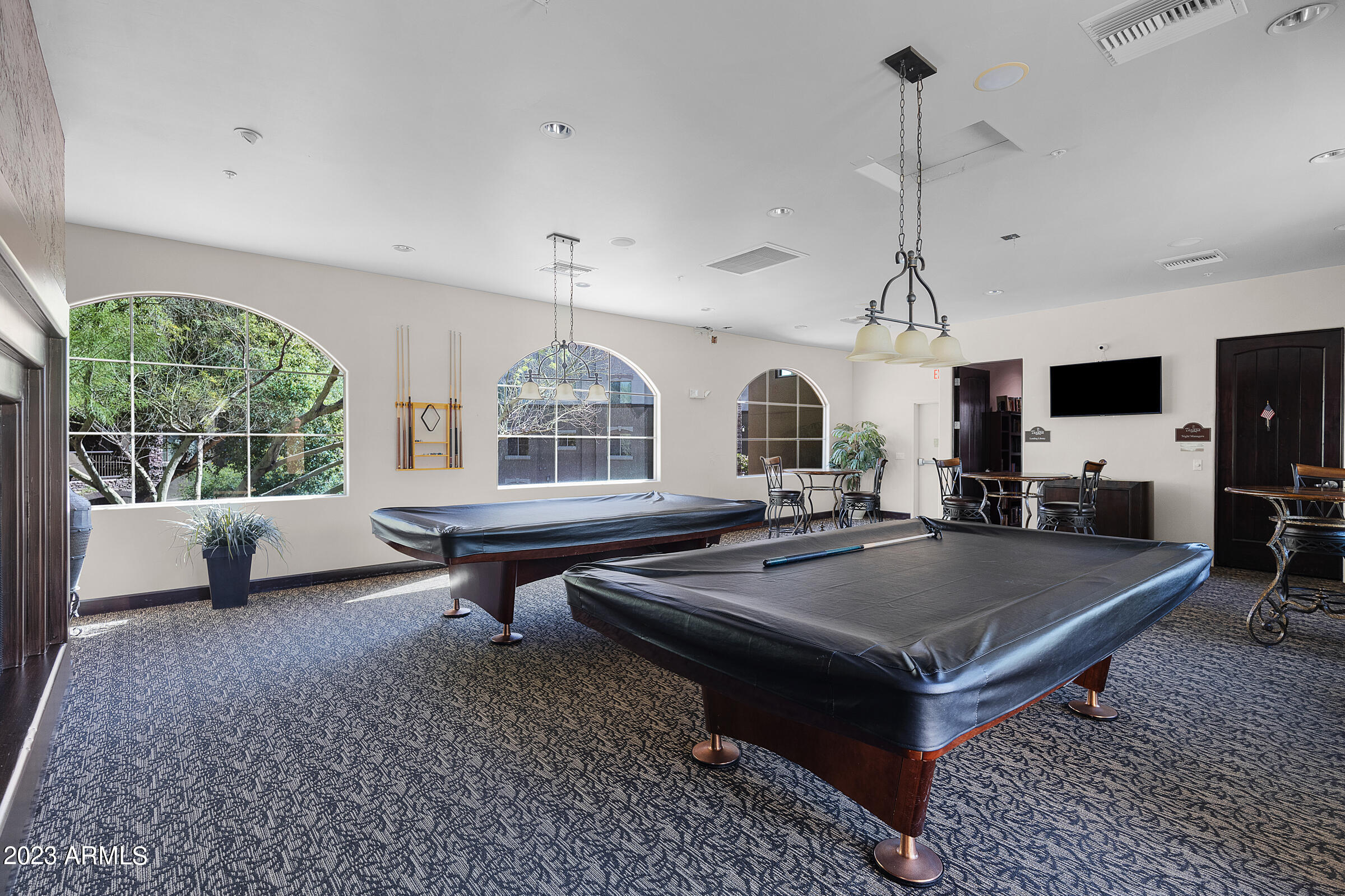 5350 E DEER VALLEY Drive Unit: 1406