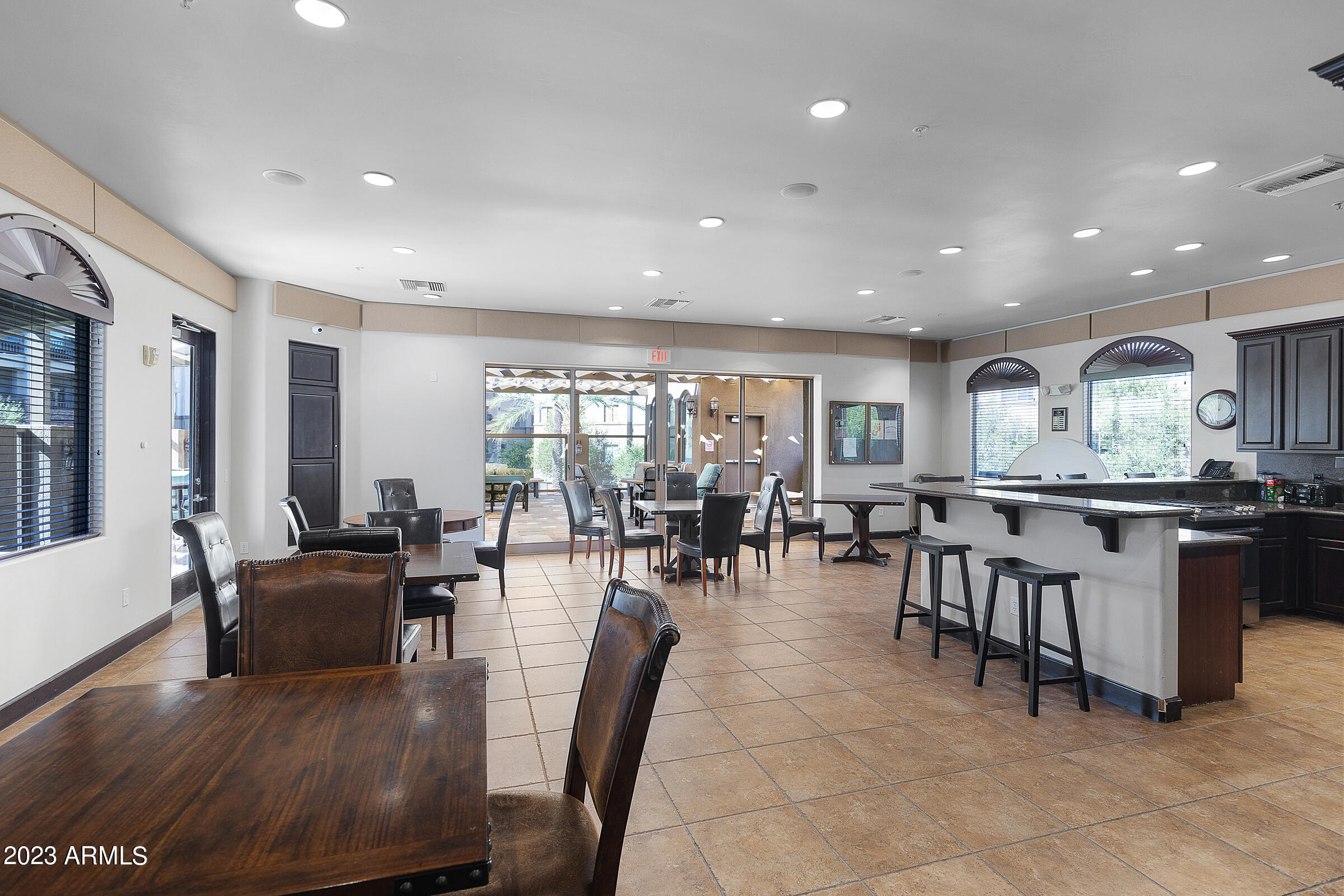 5350 E DEER VALLEY Drive Unit: 1406