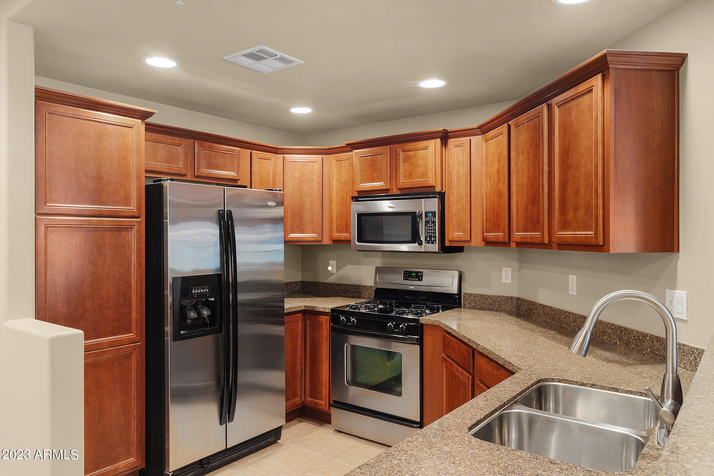 5350 E DEER VALLEY Drive Unit: 1406