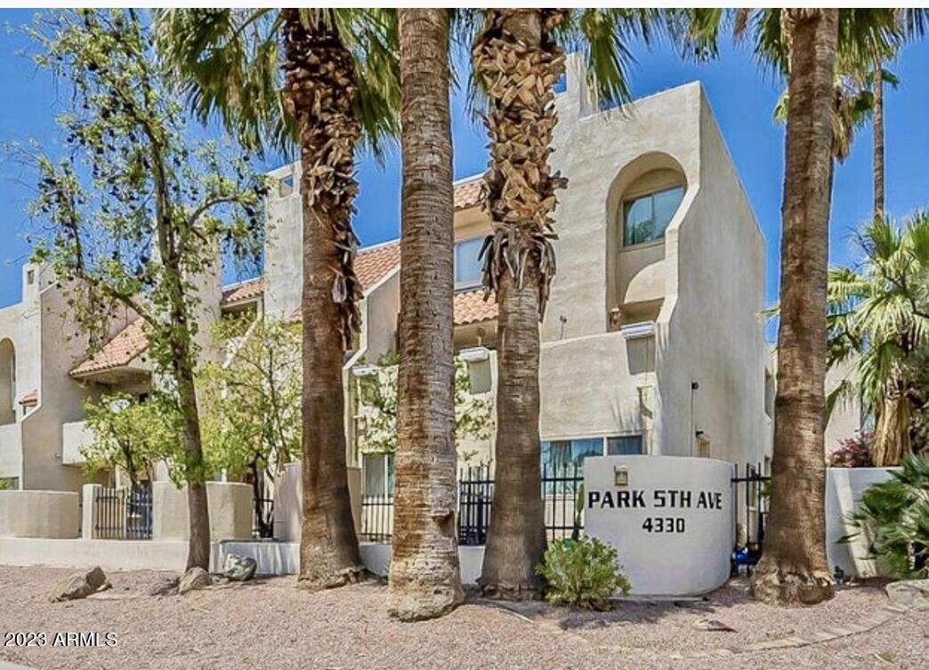 4330 N 5TH Avenue N Unit: 102