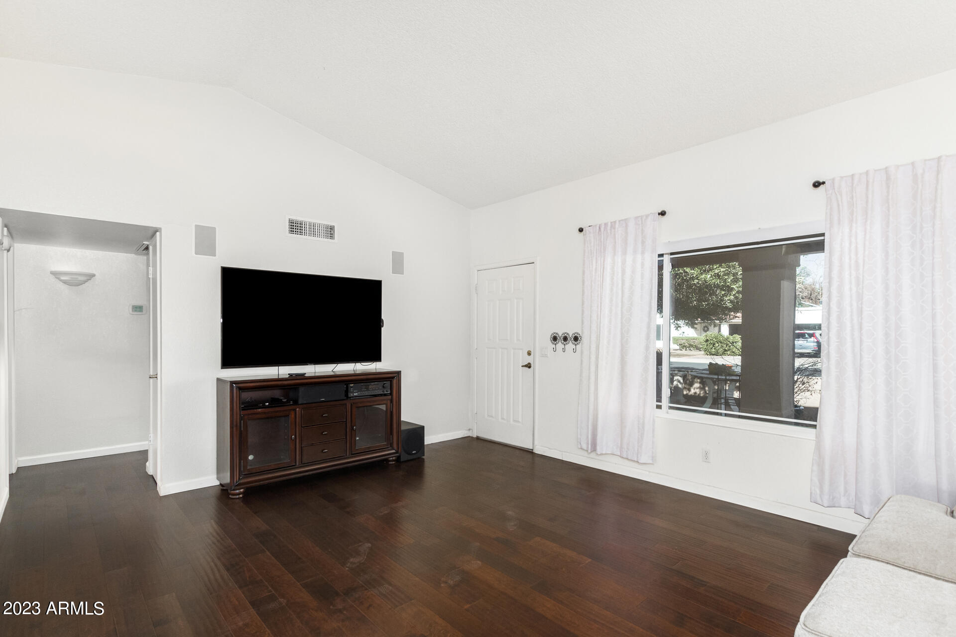 315 E MOORE Avenue