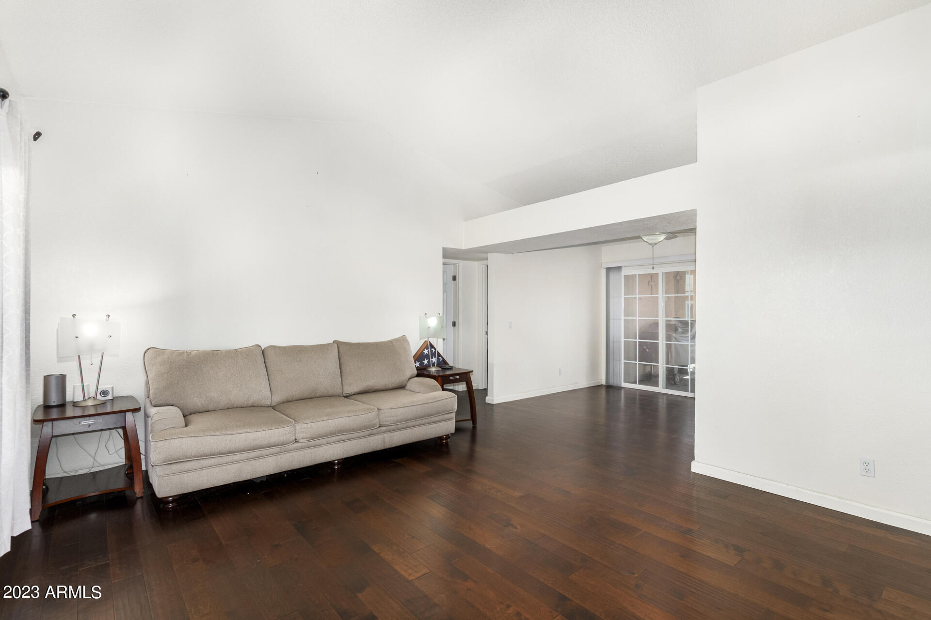 315 E MOORE Avenue