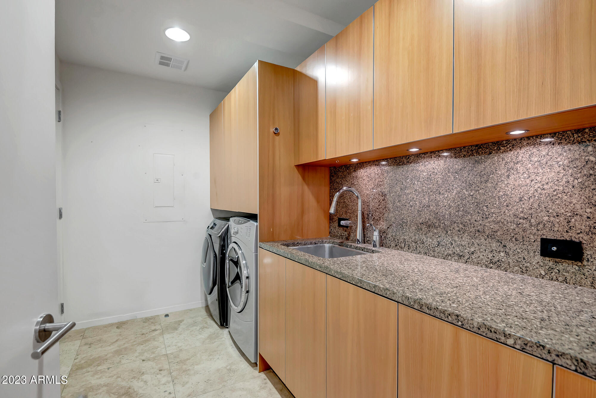 7127 E Rancho Vista Drive Unit: 6007