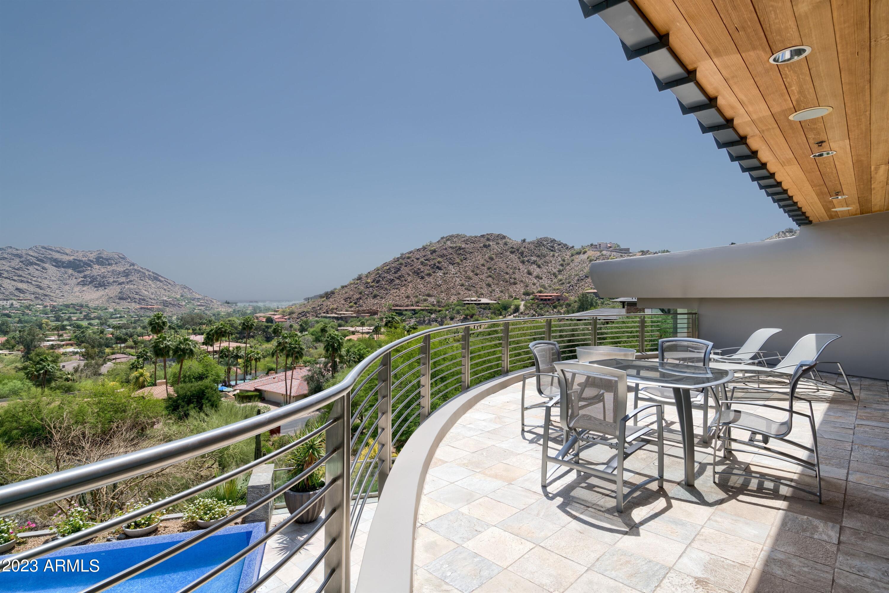 4550 E FOOTHILL Drive