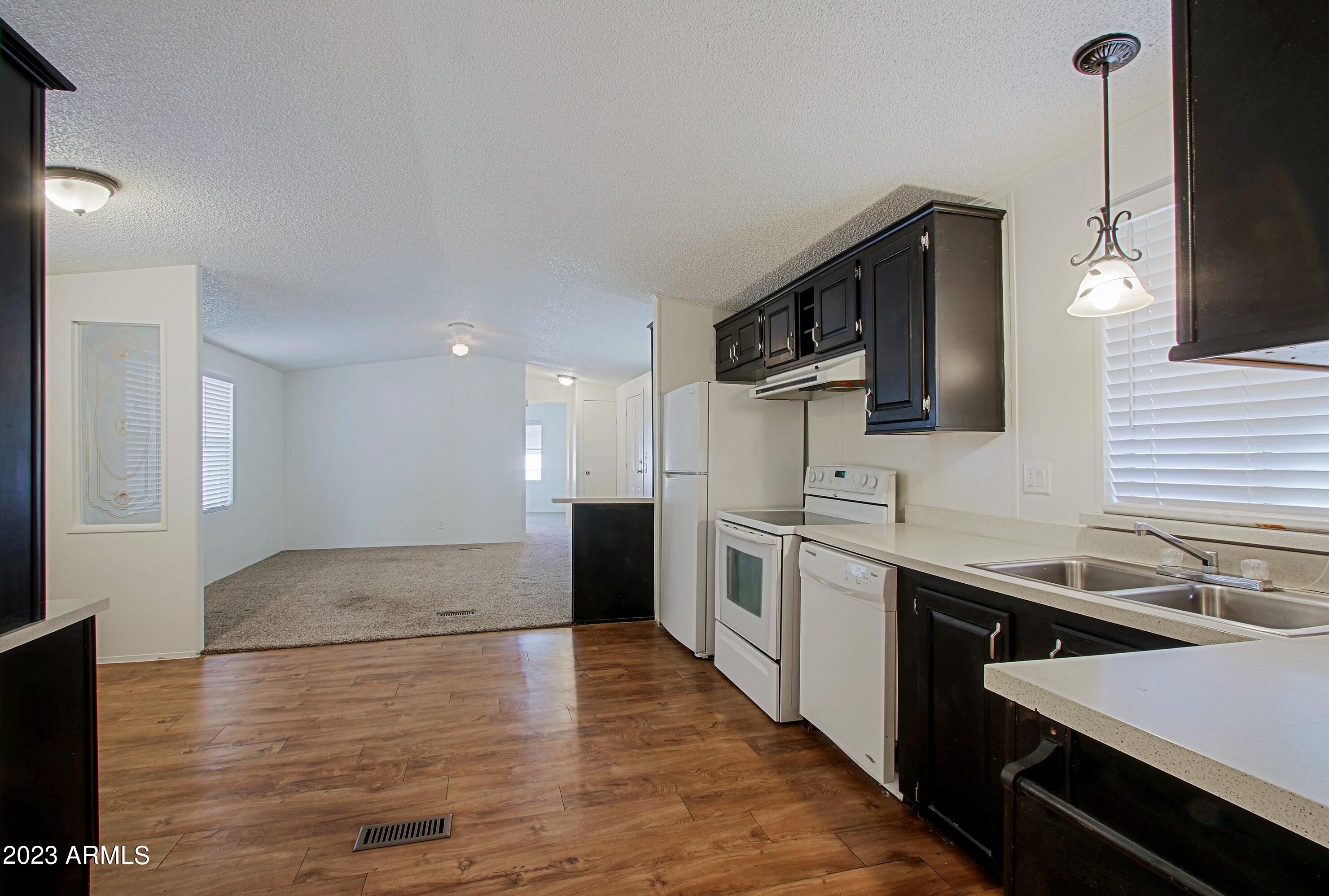 11275 N 99TH Avenue Unit: 107