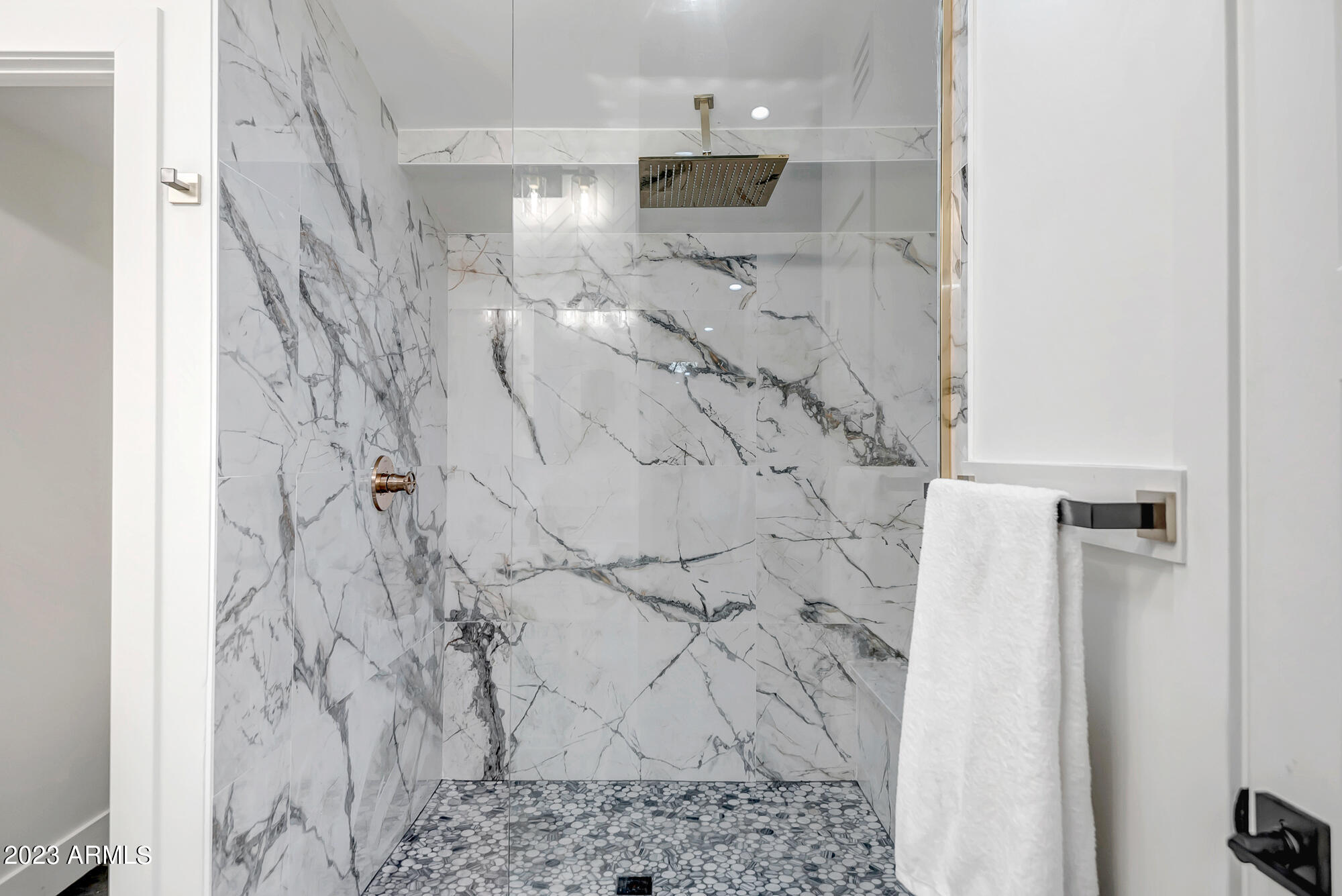 1024 E TAYLOR Street