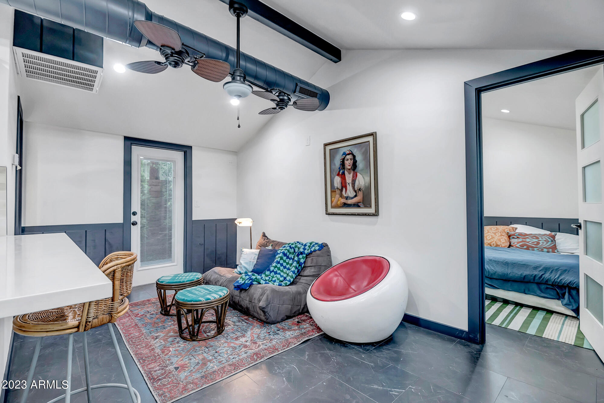 1024 E TAYLOR Street