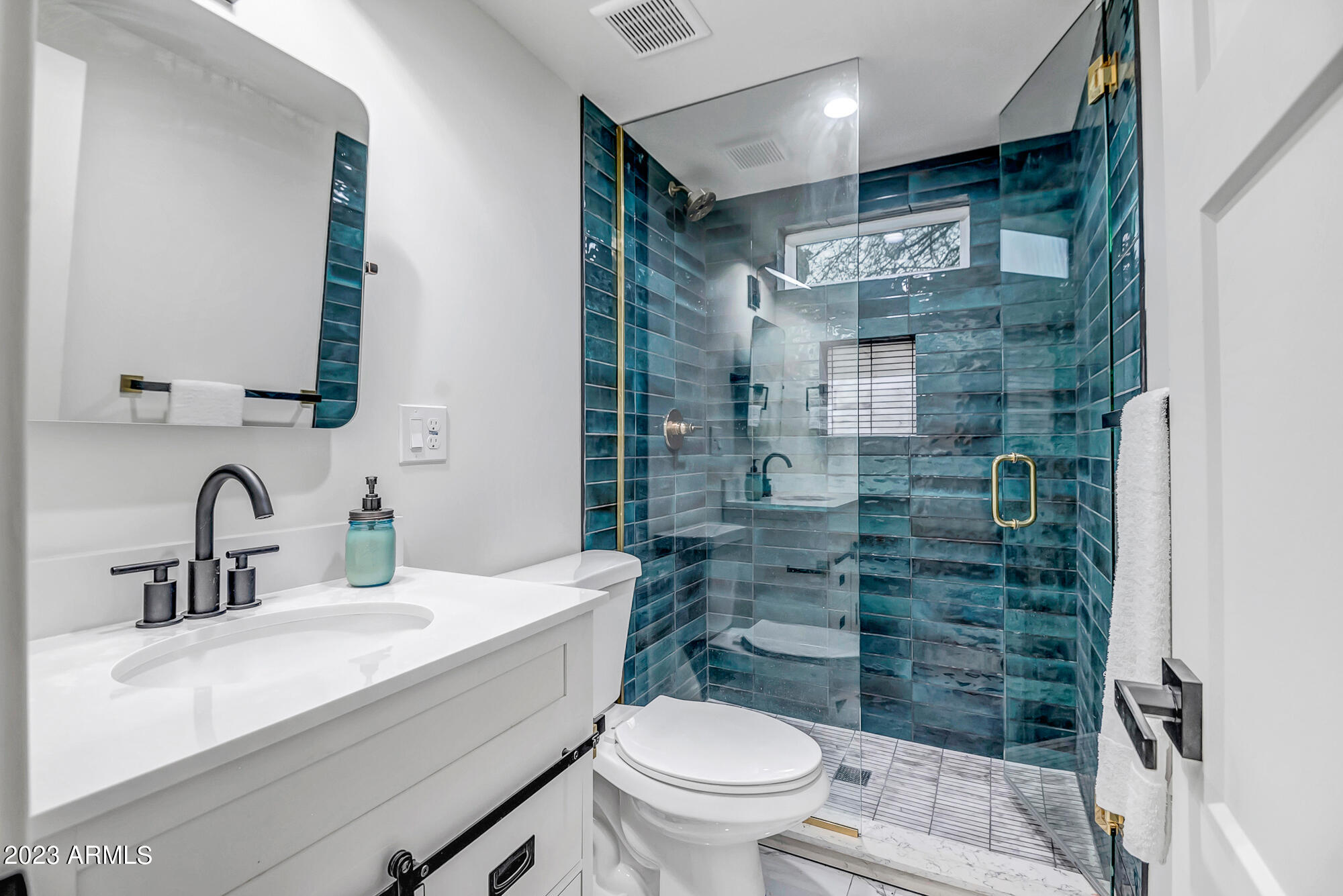 1024 E TAYLOR Street