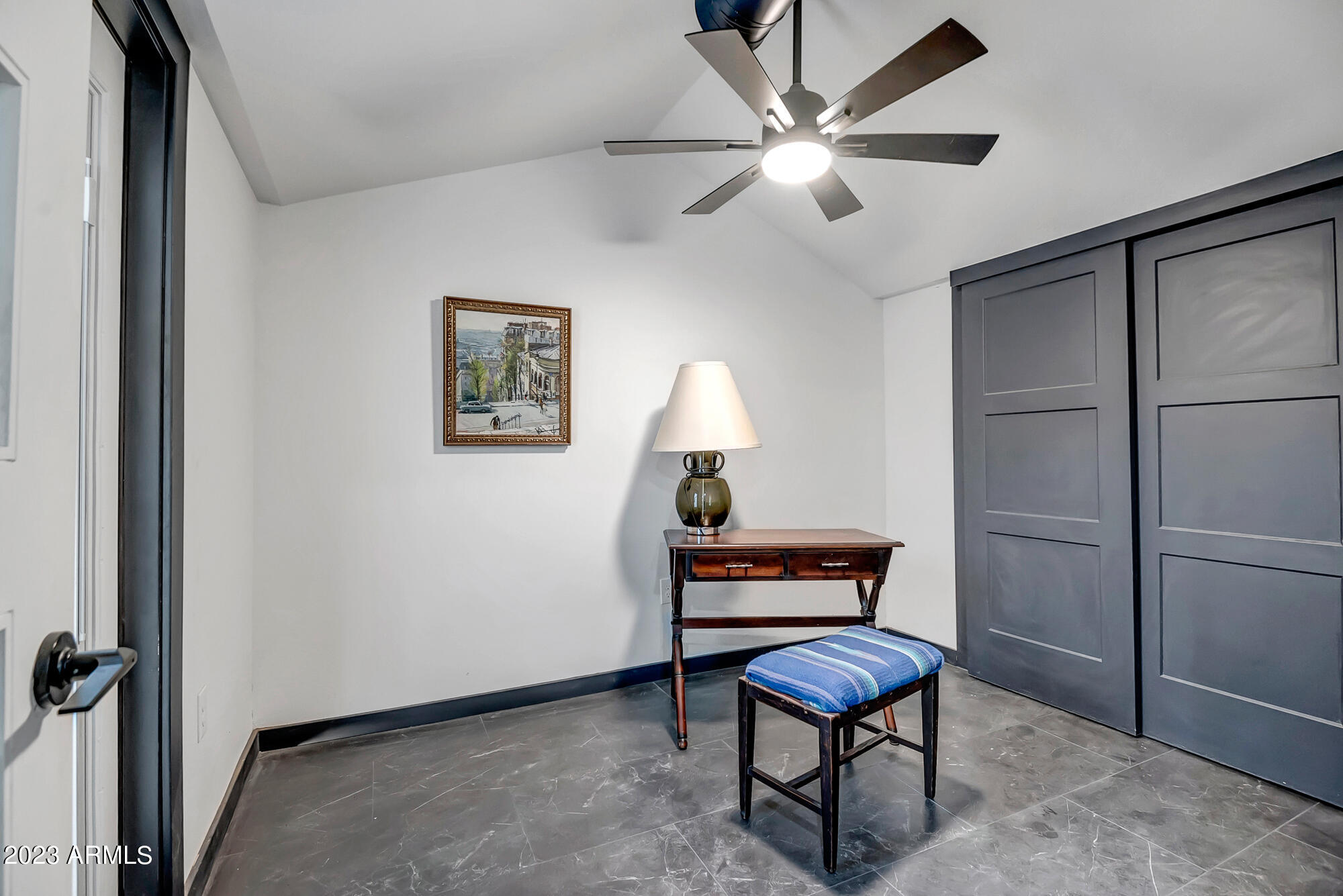 1024 E TAYLOR Street