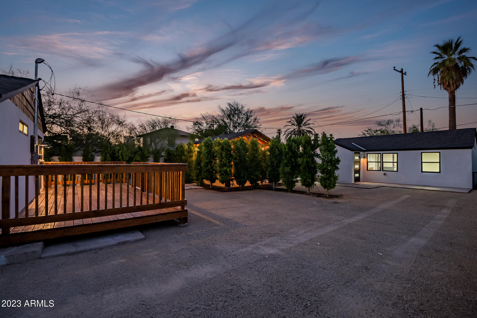 1024 E TAYLOR Street