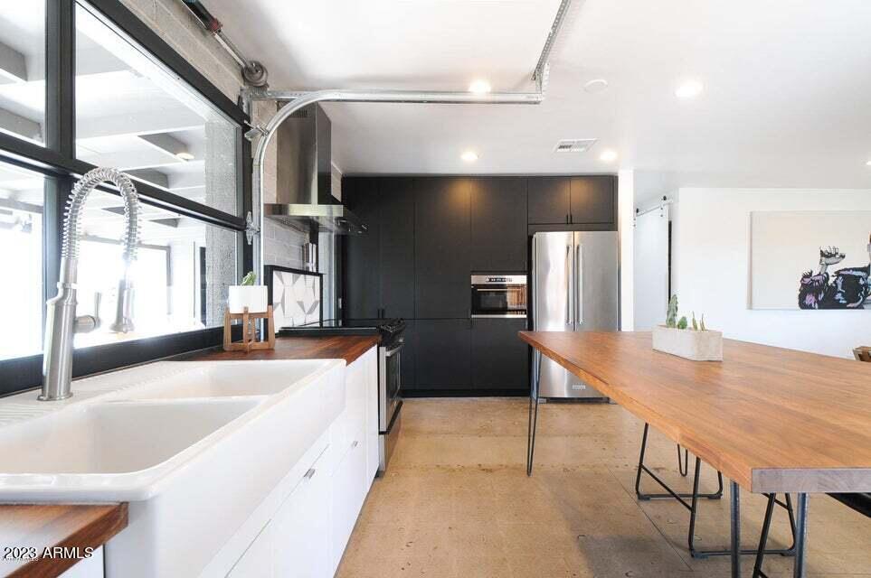 508 N 74TH Street