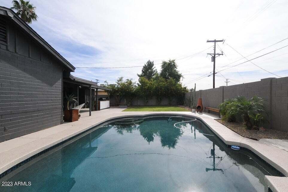 508 N 74TH Street